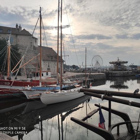 Proche Honfleur Gite Avec Piscine Équemauville Dış mekan fotoğraf